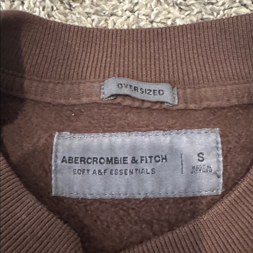 Abercrombie & Fitch Oversized Sweatshirt - Picture 2 of 2